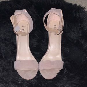 Simmi  Perspex heels
